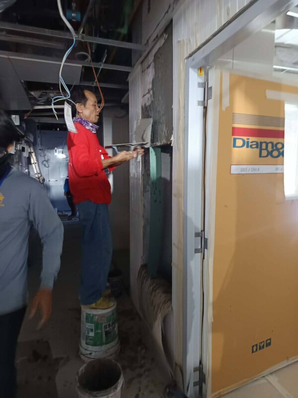 จัดหาคนงานกีบหมูธนบุรี