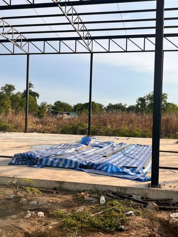 จัดหาคนงานกีบหมูสายไหม